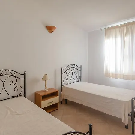 Con Piscina - Budoni * San Lorenzo (Budoni)