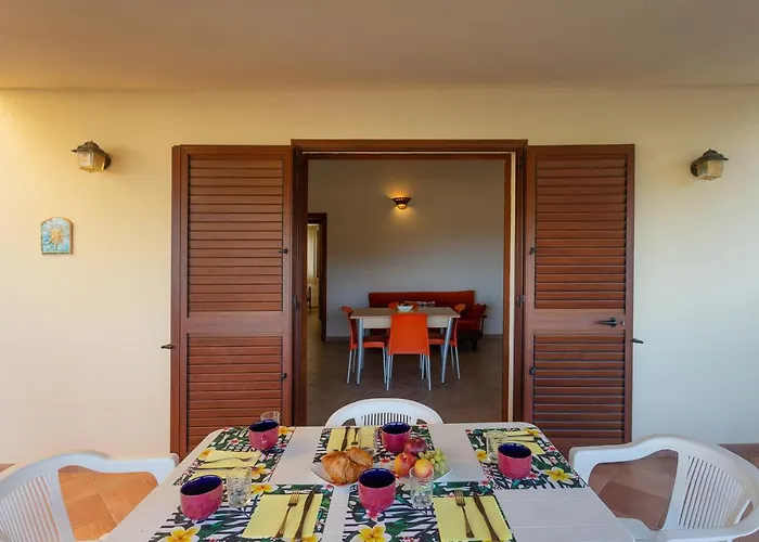 Casa vacanze Con Piscina - Budoni